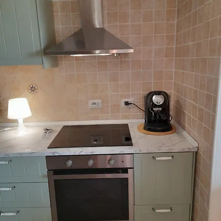 Con Terrazza Panoramica Vista Mare 度假居