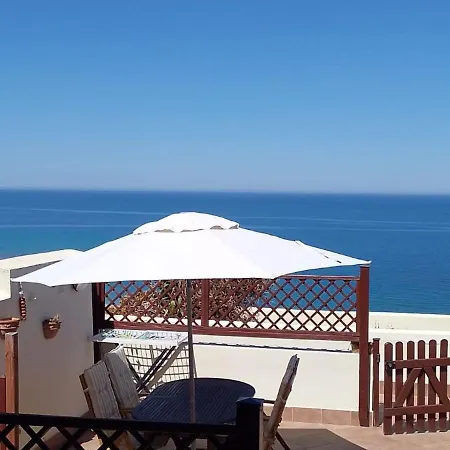 Con Terrazza Panoramica Vista Mare بيت للعطل *